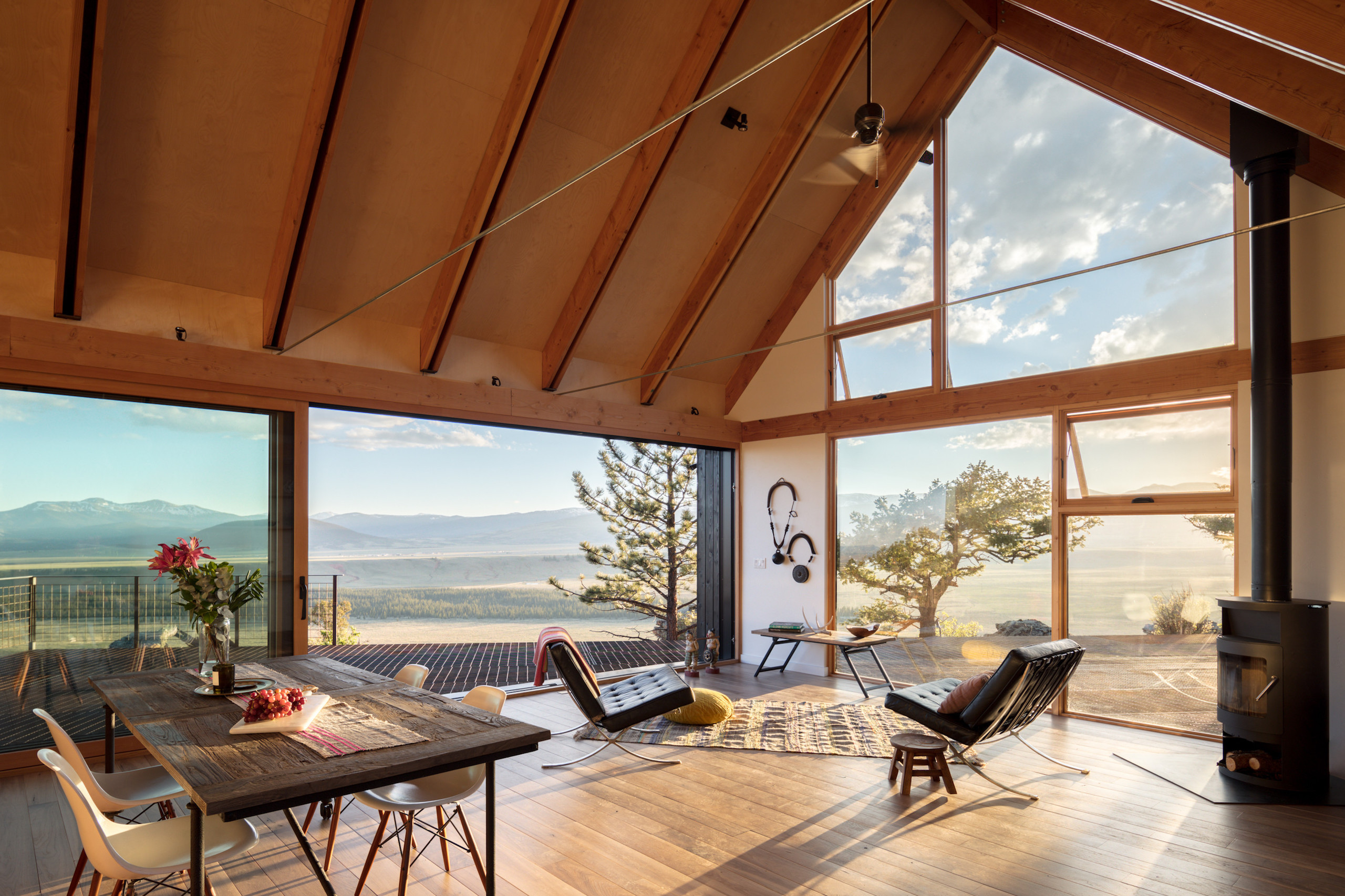 Interior view of Big Cabin | Little Cabin by Renée del Gaudio Architecture.